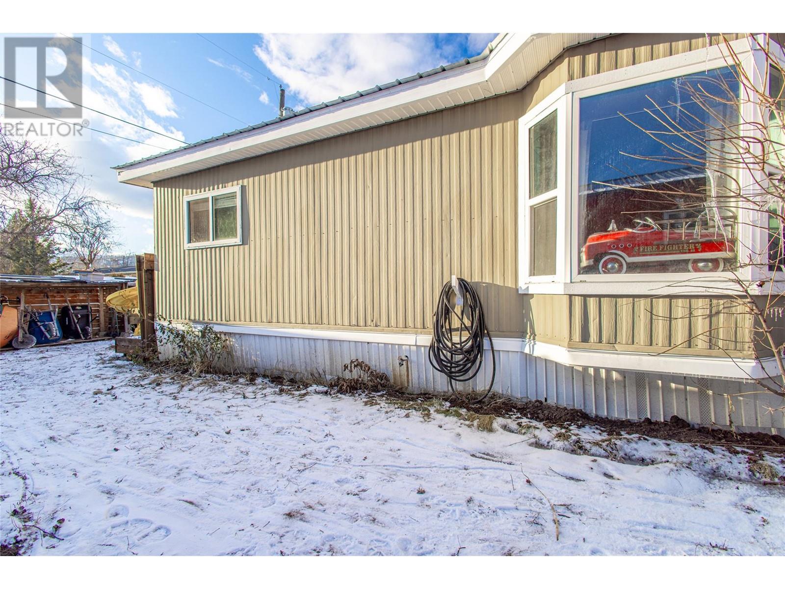 61 720 Commonwealth Road, Lake Country