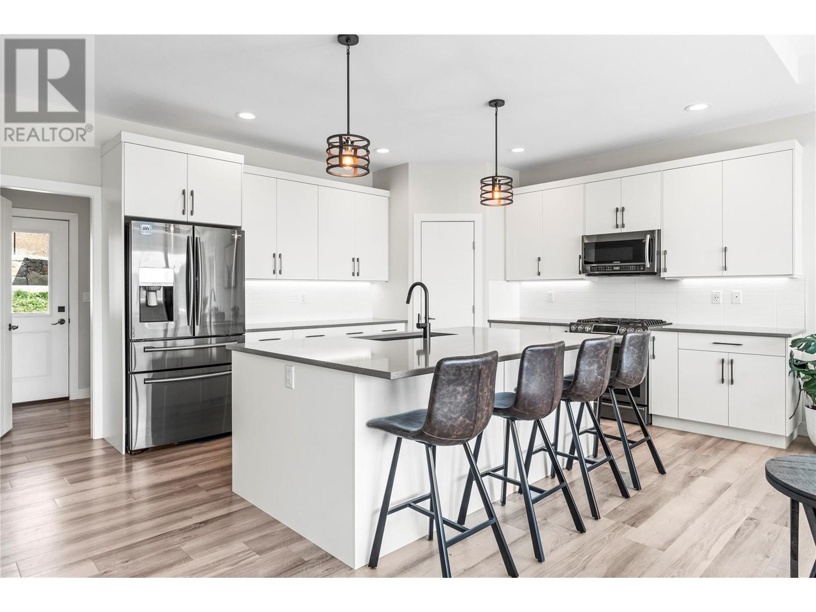  7188 Apex Drive, Vernon