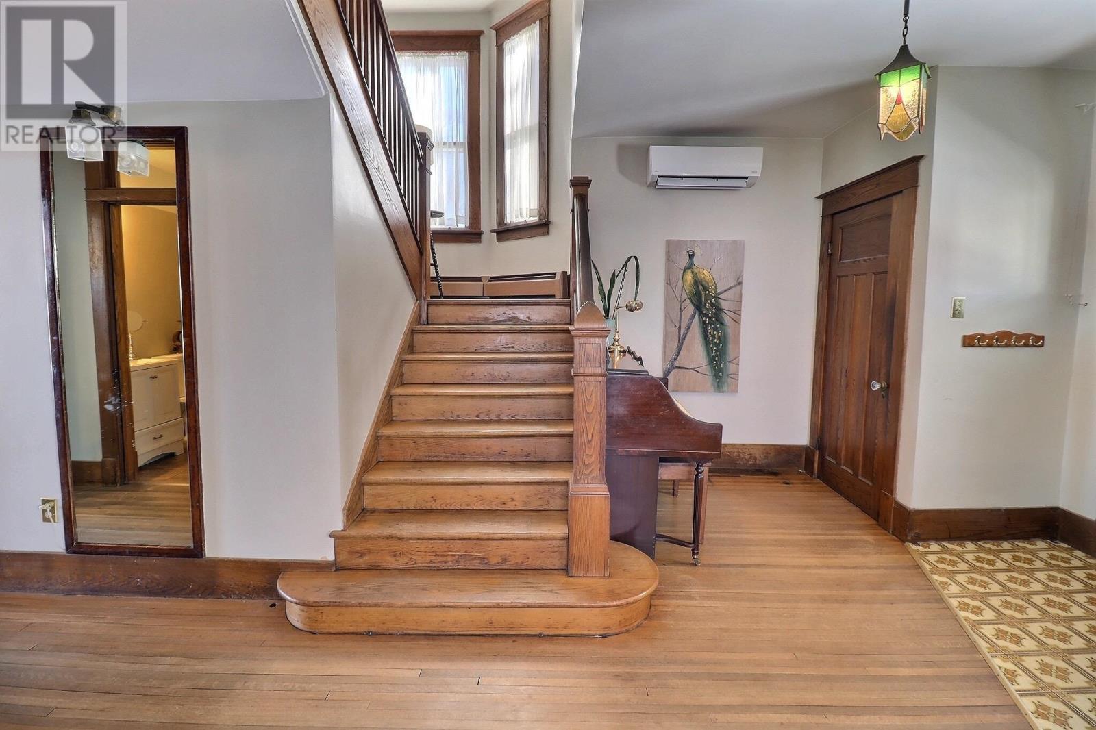 610 Main Street - 12