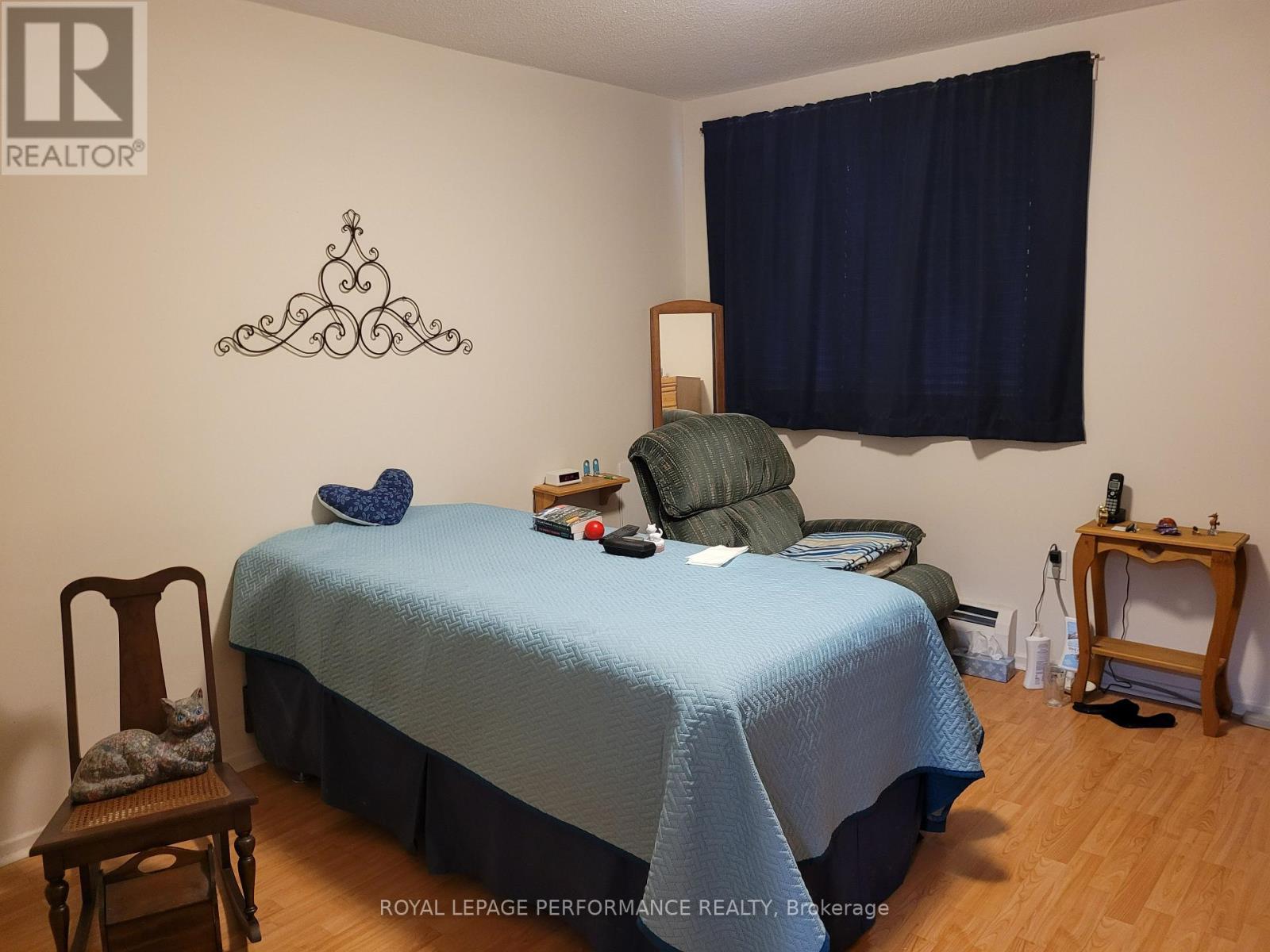 Photo 10 of 612 915 Elmsmere Road, Ottawa ON