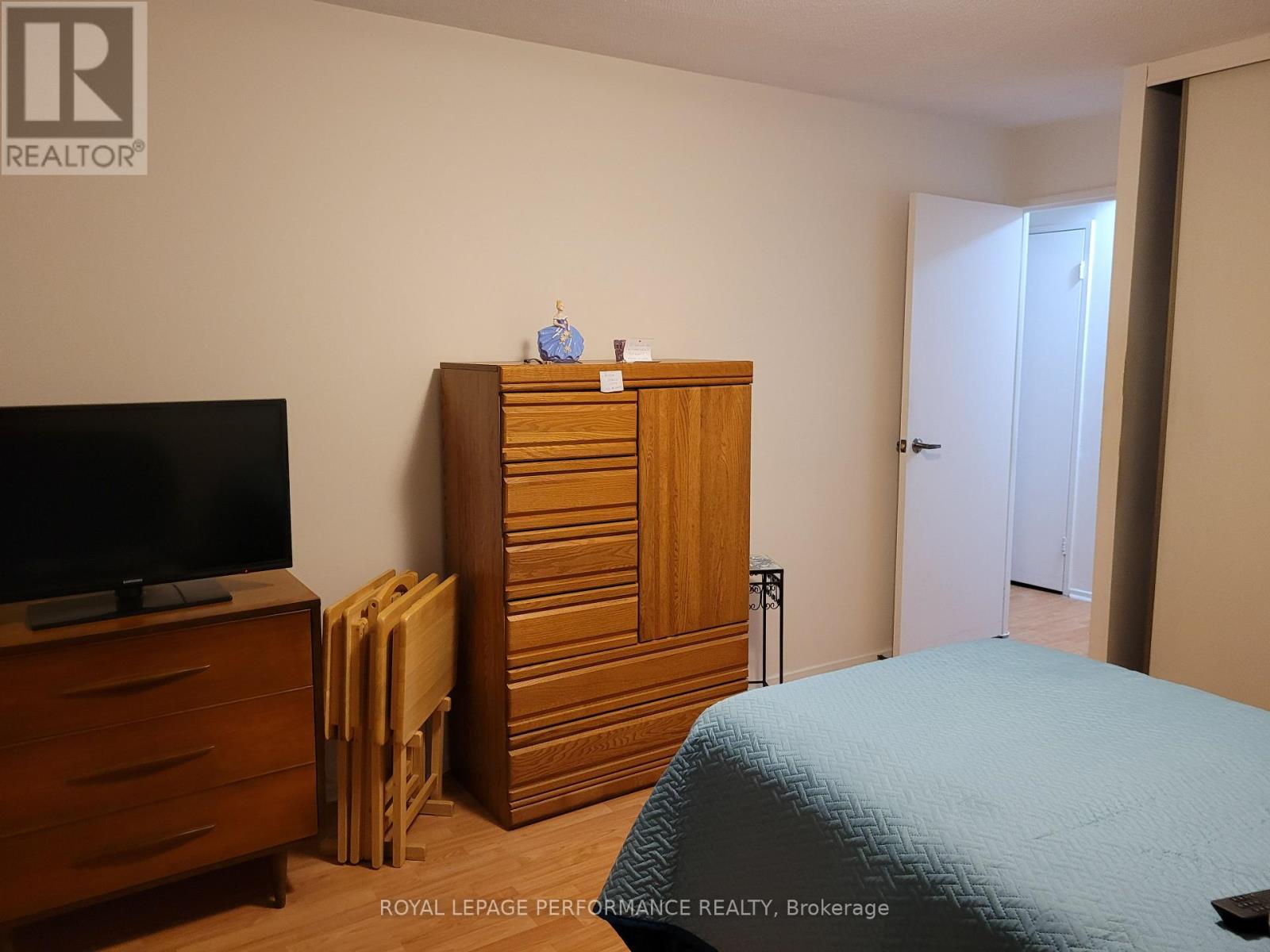 Photo 12 of 612 915 Elmsmere Road, Ottawa ON