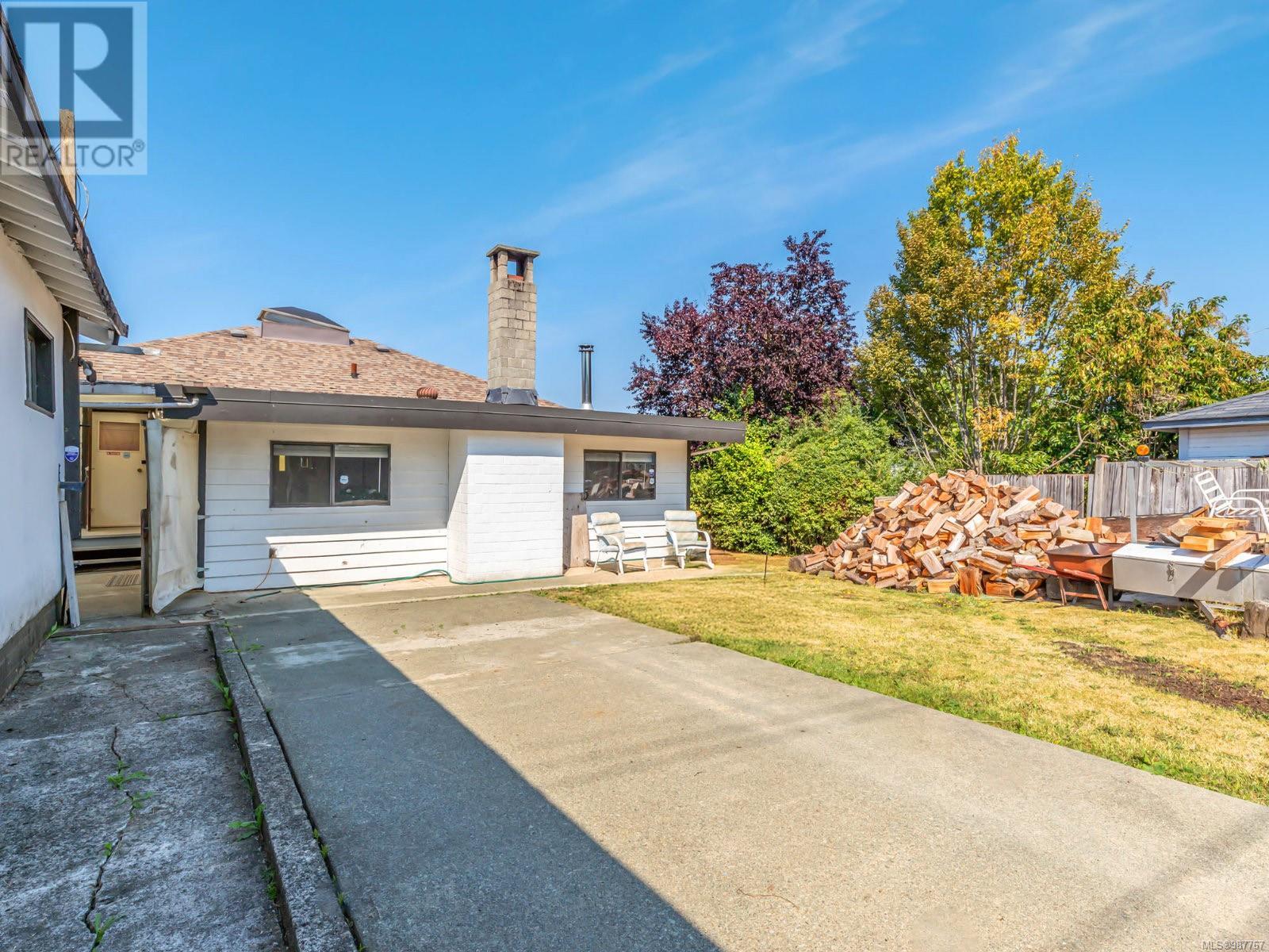 3755 15th Ave, Port Alberni real estate listing 987767