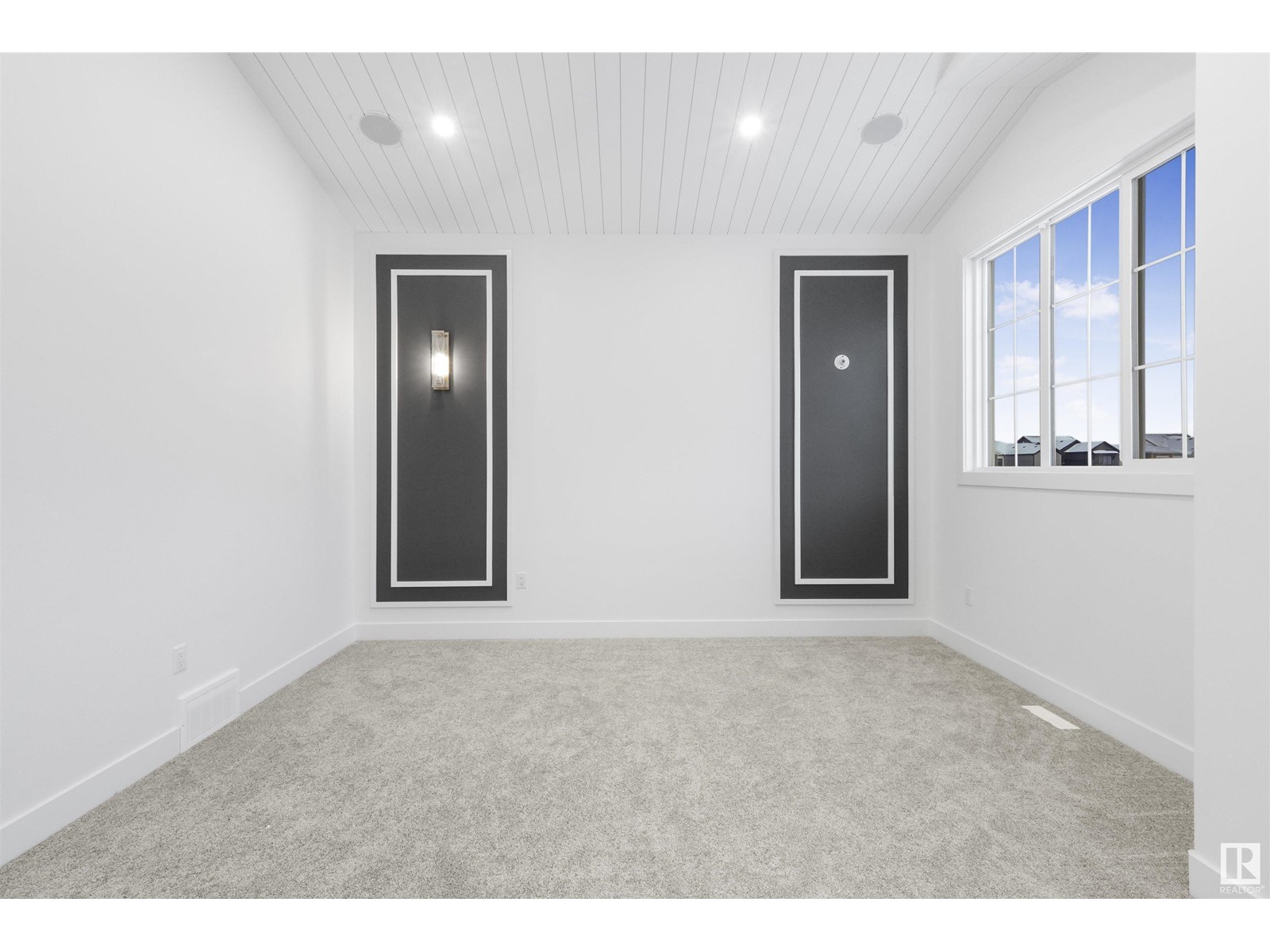 3519 42 AV, Beaumont