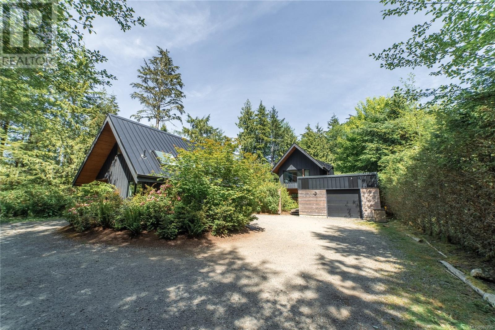1156 Pacific Rim Hwy, Tofino
