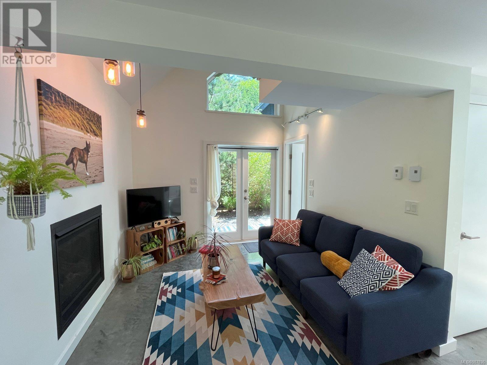 1156 Pacific Rim Hwy, Tofino