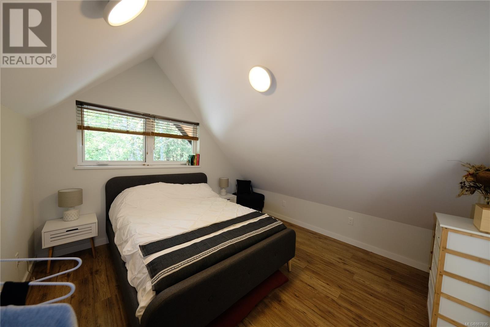 1156 Pacific Rim Hwy, Tofino