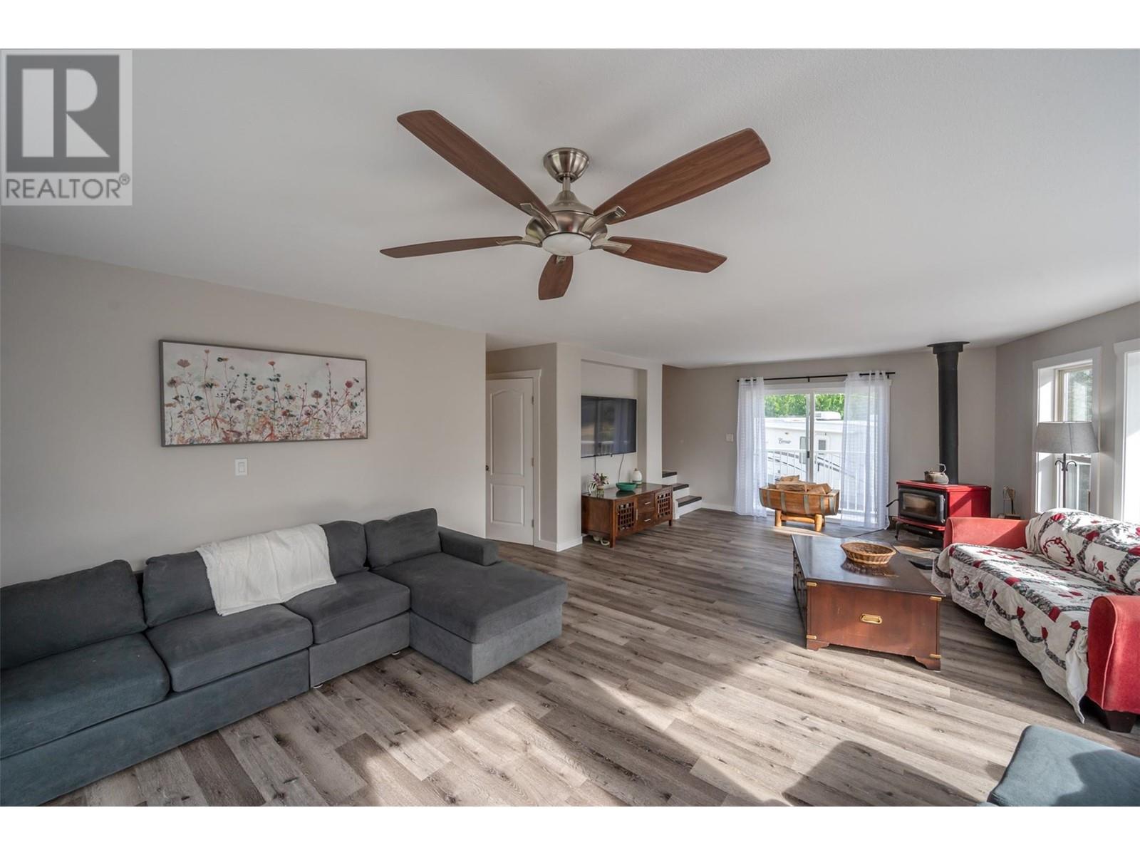 2737 Willowbrook Road, Oliver