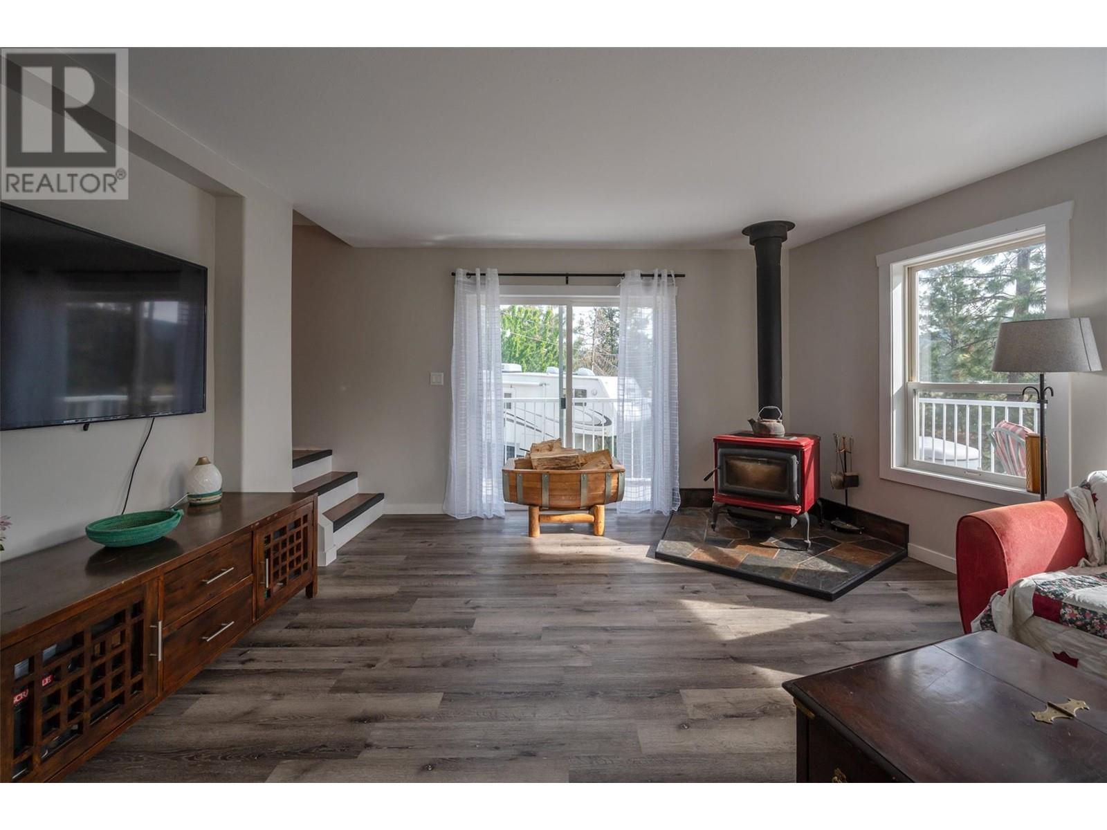 2737 Willowbrook Road, Oliver