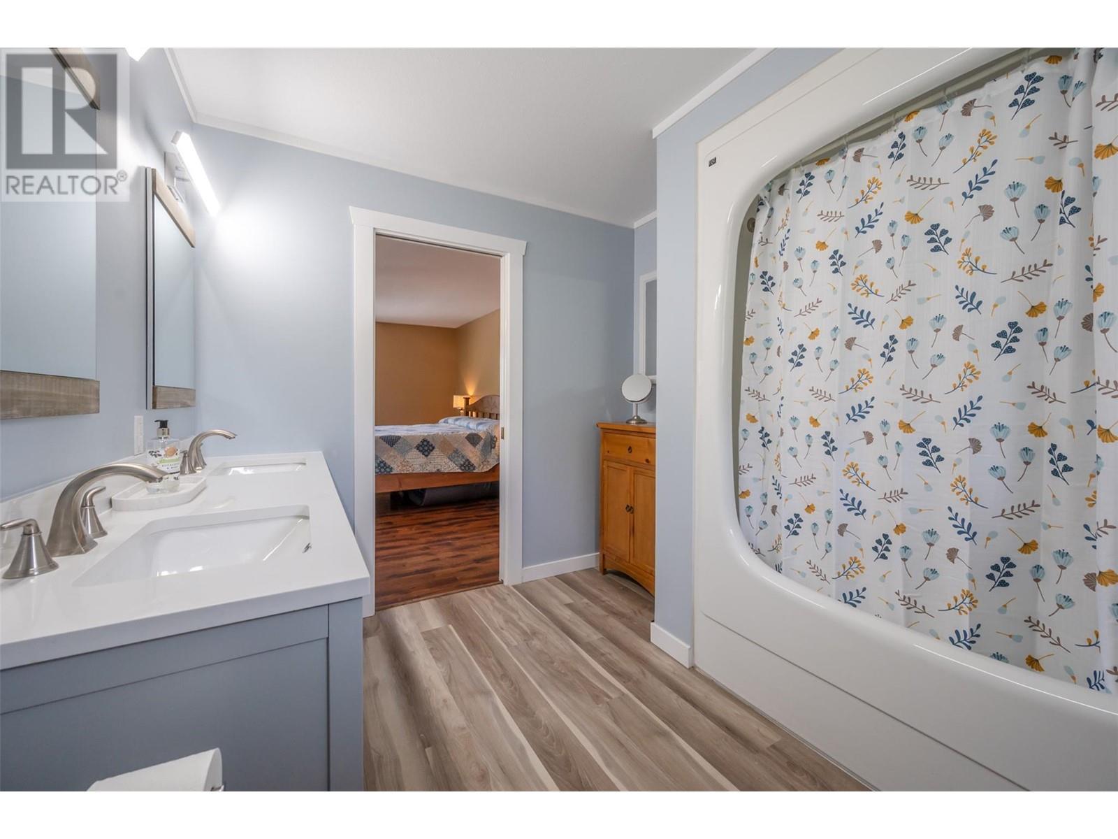 2737 Willowbrook Road, Oliver