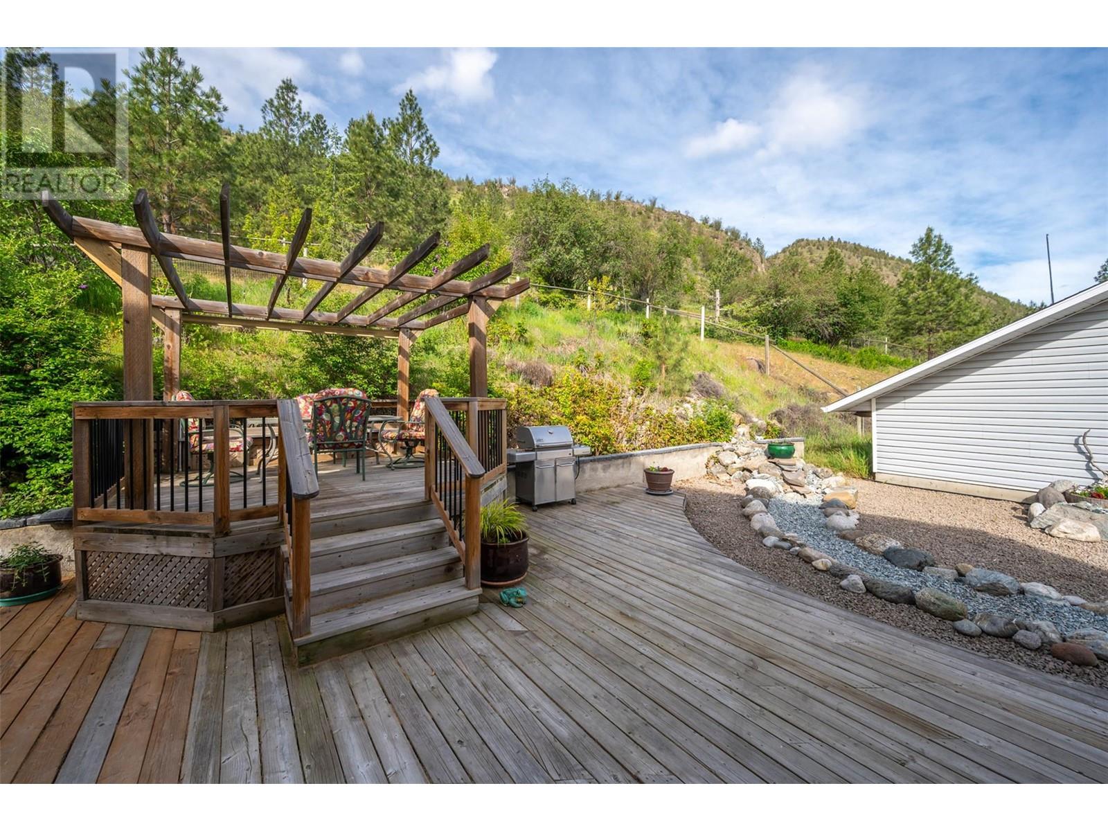 2737 Willowbrook Road, Oliver