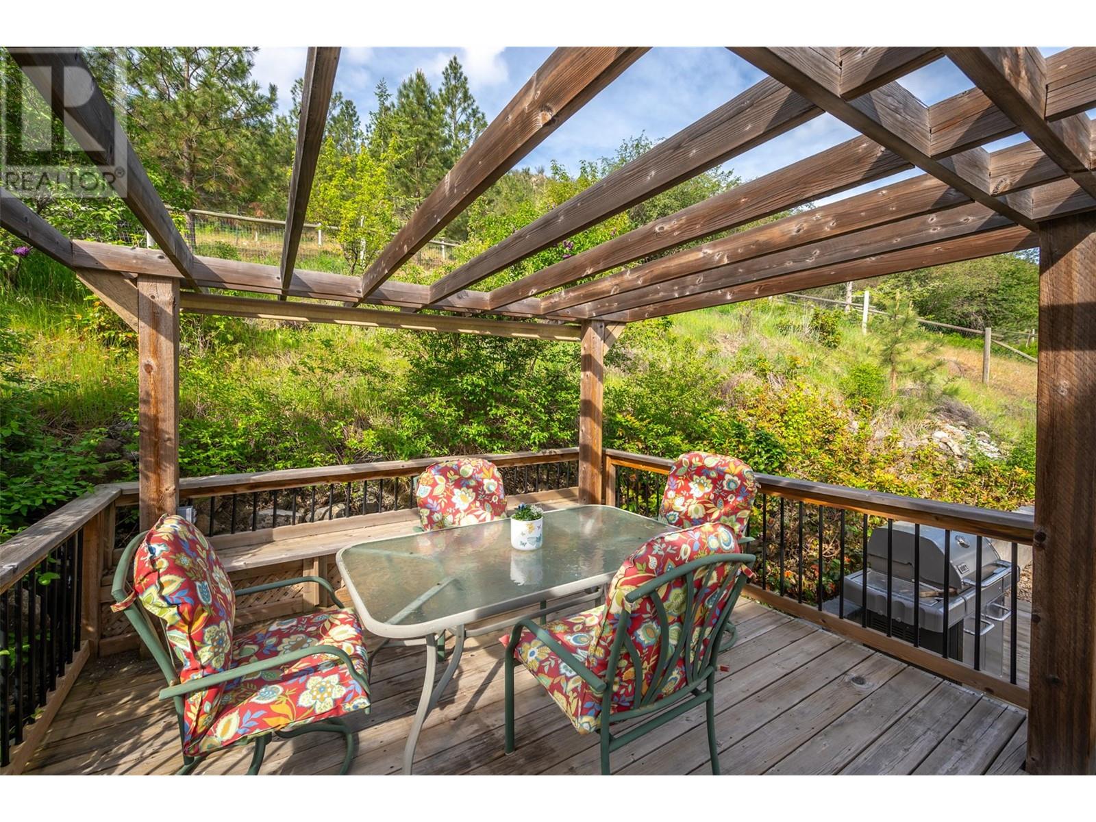 2737 Willowbrook Road, Oliver