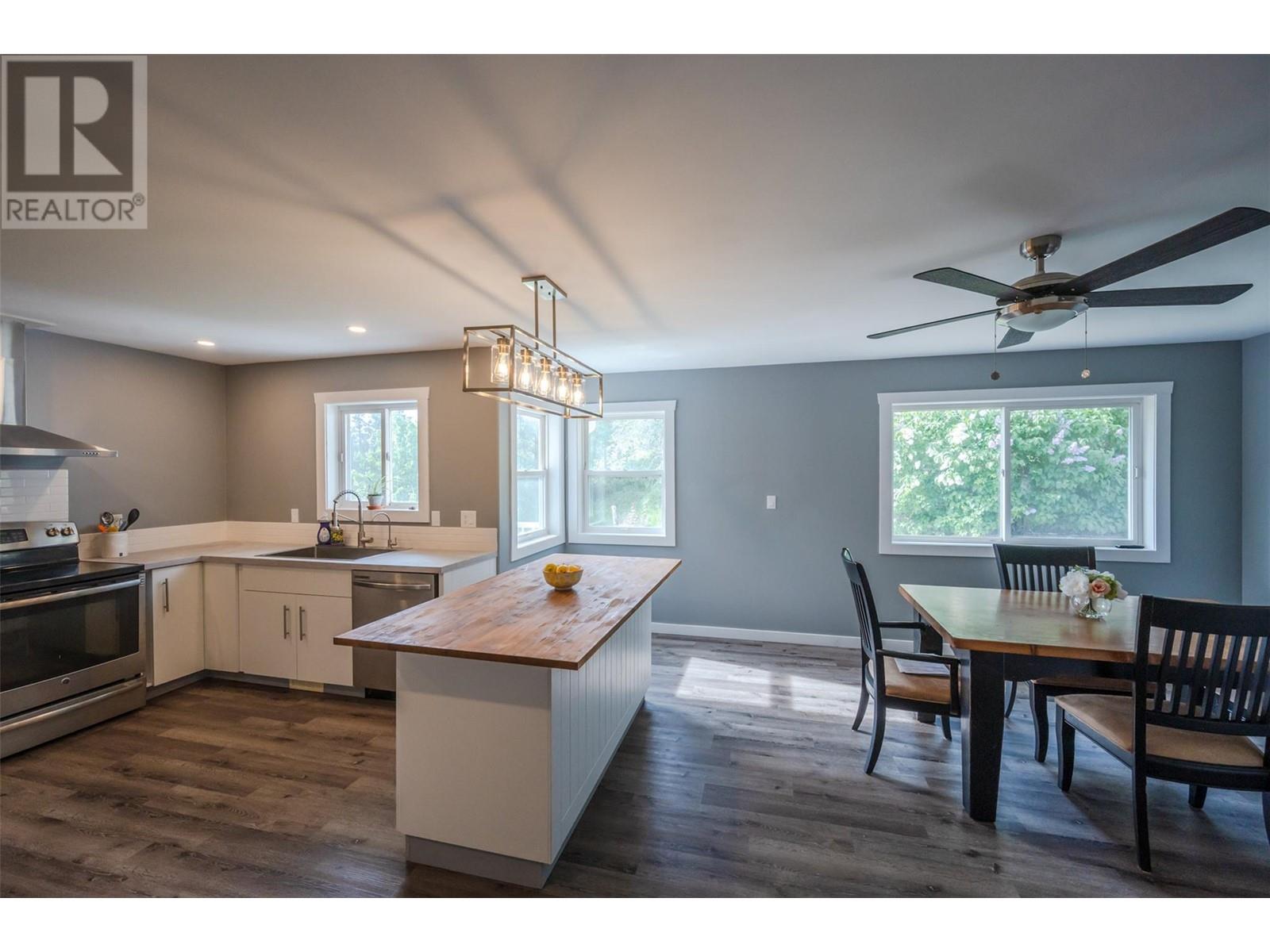 2737 Willowbrook Road, Oliver