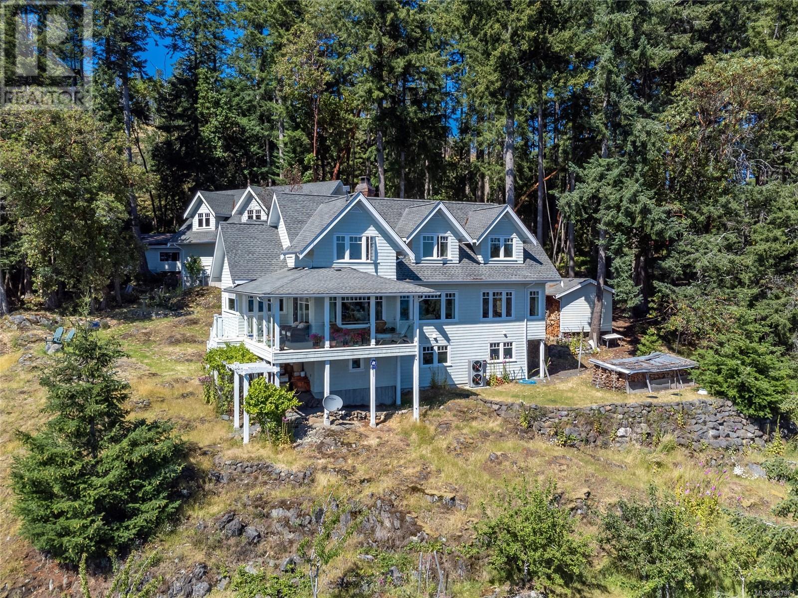1380 Upshur Rd, Quadra Island