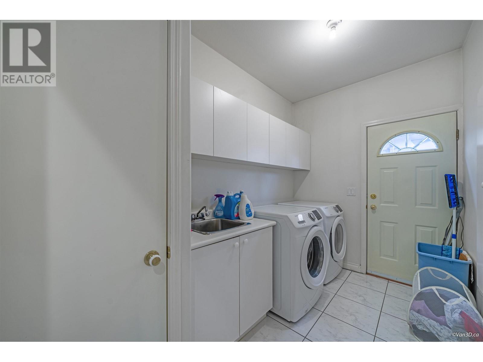 8331 WILLIAMS Road, Richmond