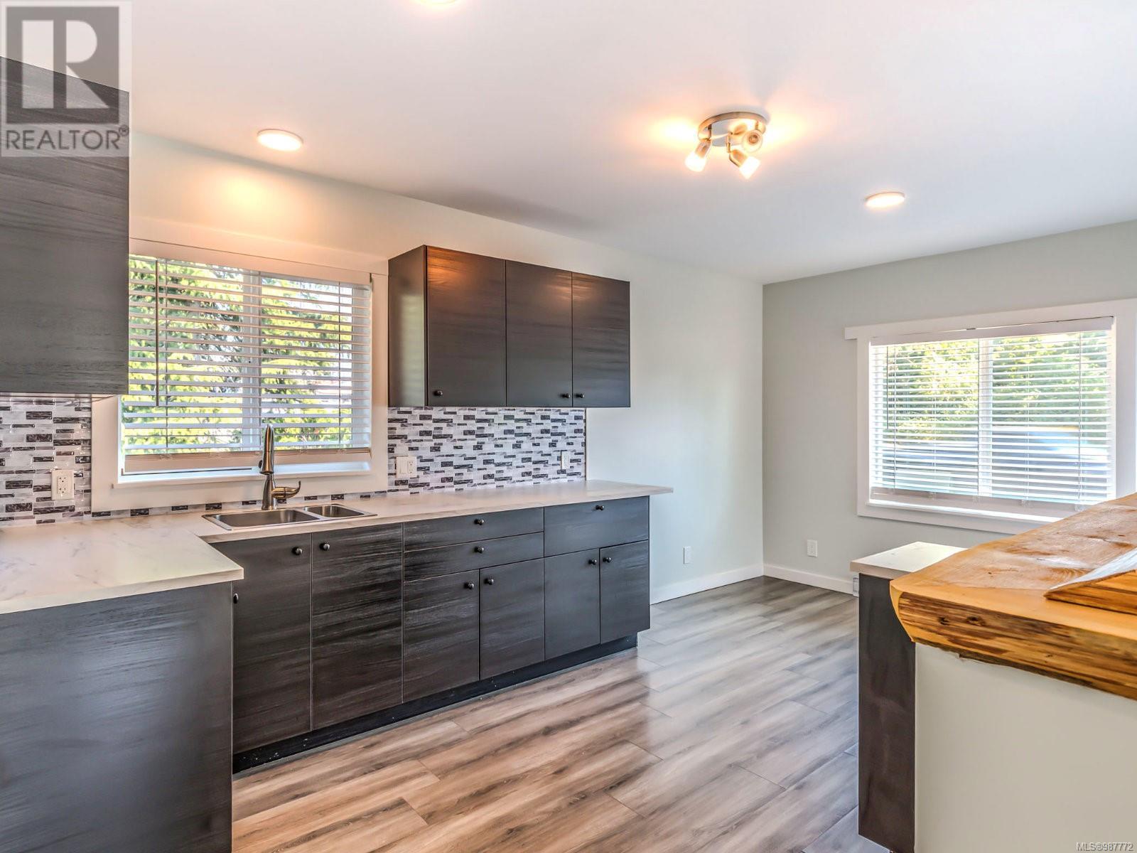 5013 Melrose St, Port Alberni real estate listing 987772