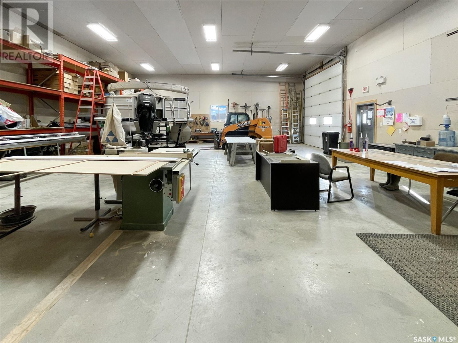 Industrial for Sale in  th AVENUE NW Swift Current 