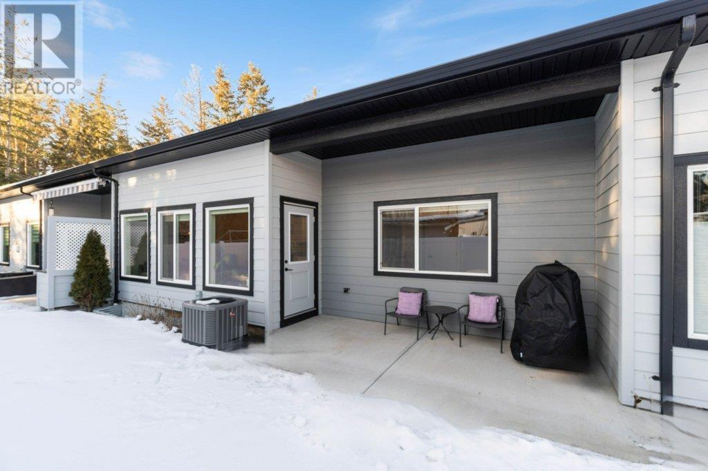 34 2810 15 Avenue Northeast, Salmon Arm