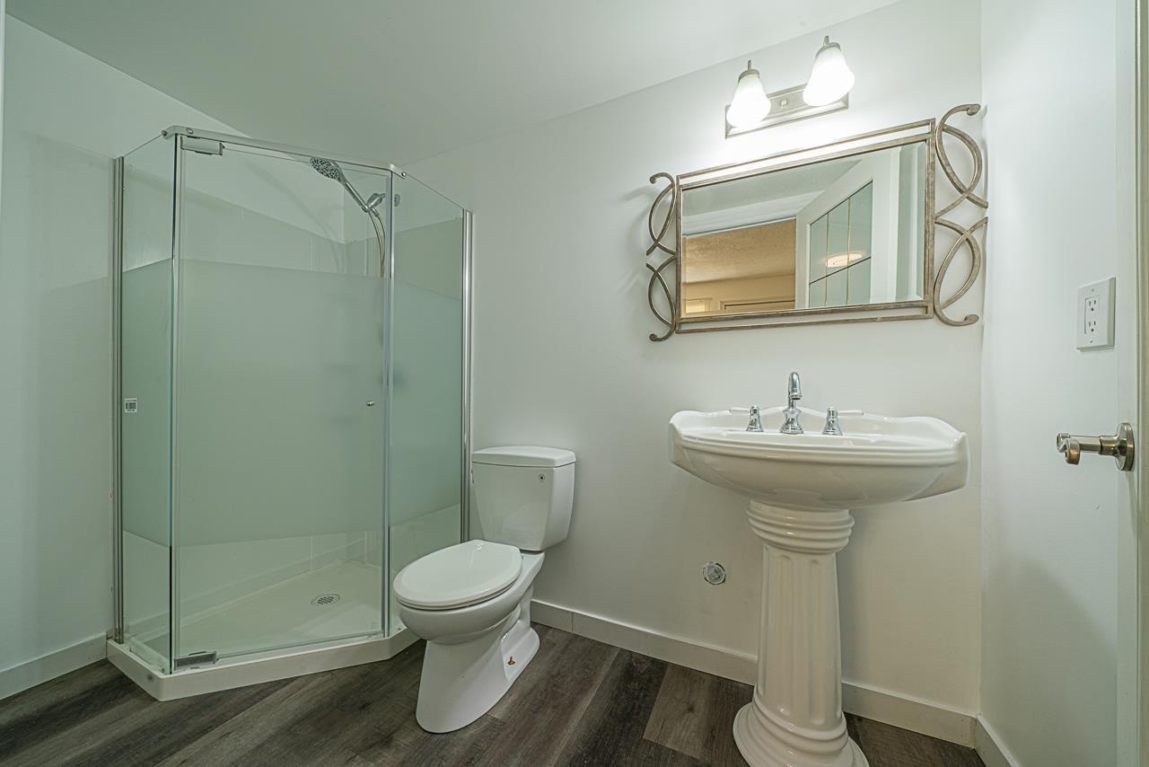 Photo 10 of 3863 203 B Street, Langley BC