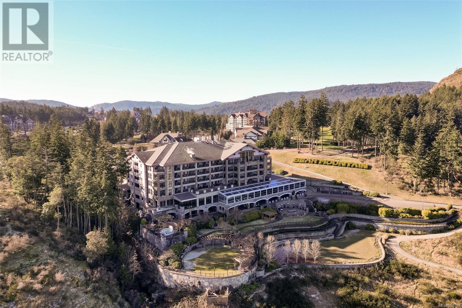 335/337 C 1999 Country Club Way, Langford real estate listing 985759