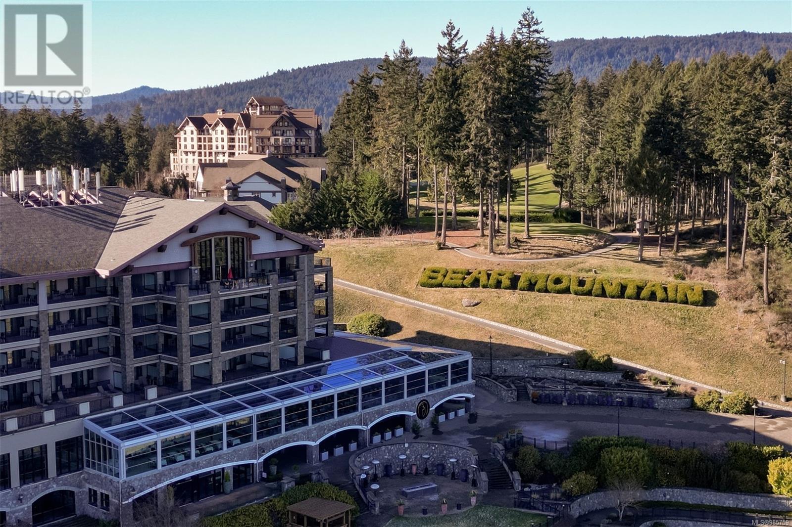 335/337 C 1999 Country Club Way, Langford real estate listing 985759