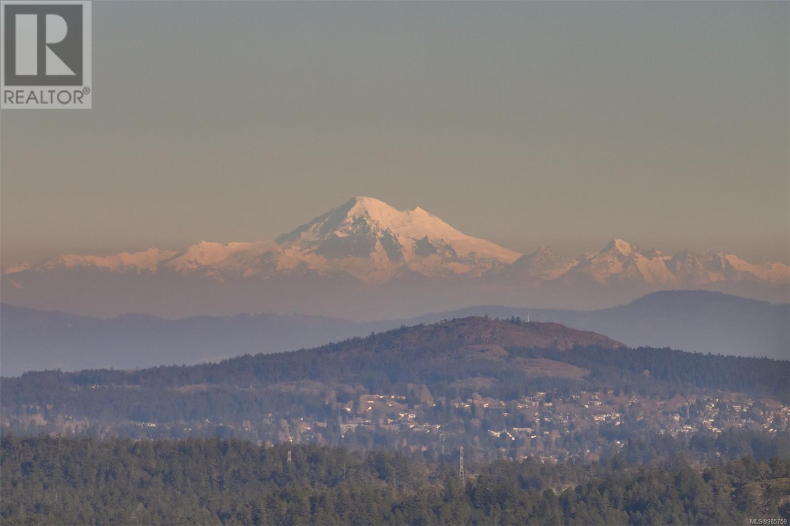 335/337 C 1999 Country Club Way, Langford real estate listing 985759