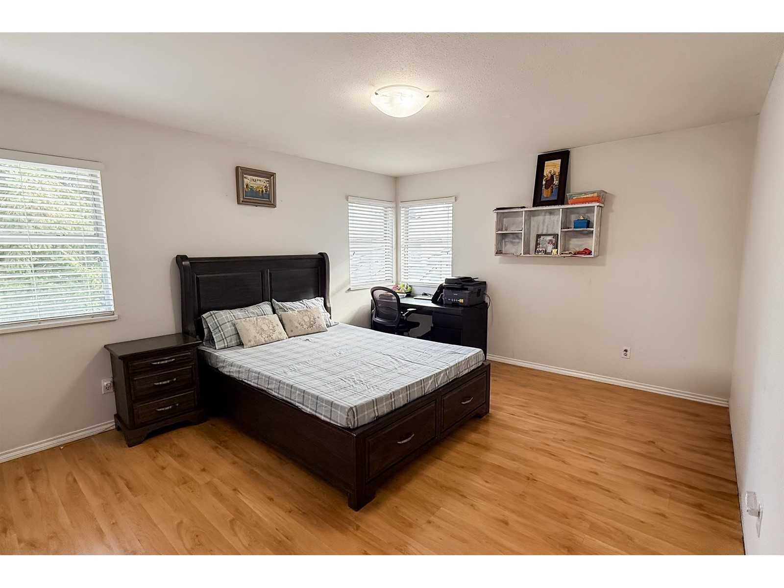 Photo 9 of 30 7140 132 Street, Surrey BC