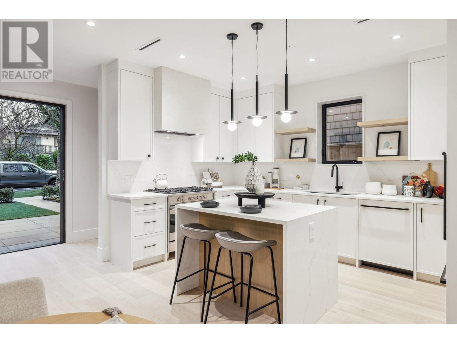1 3517 W 23RD AVENUE, Vancouver