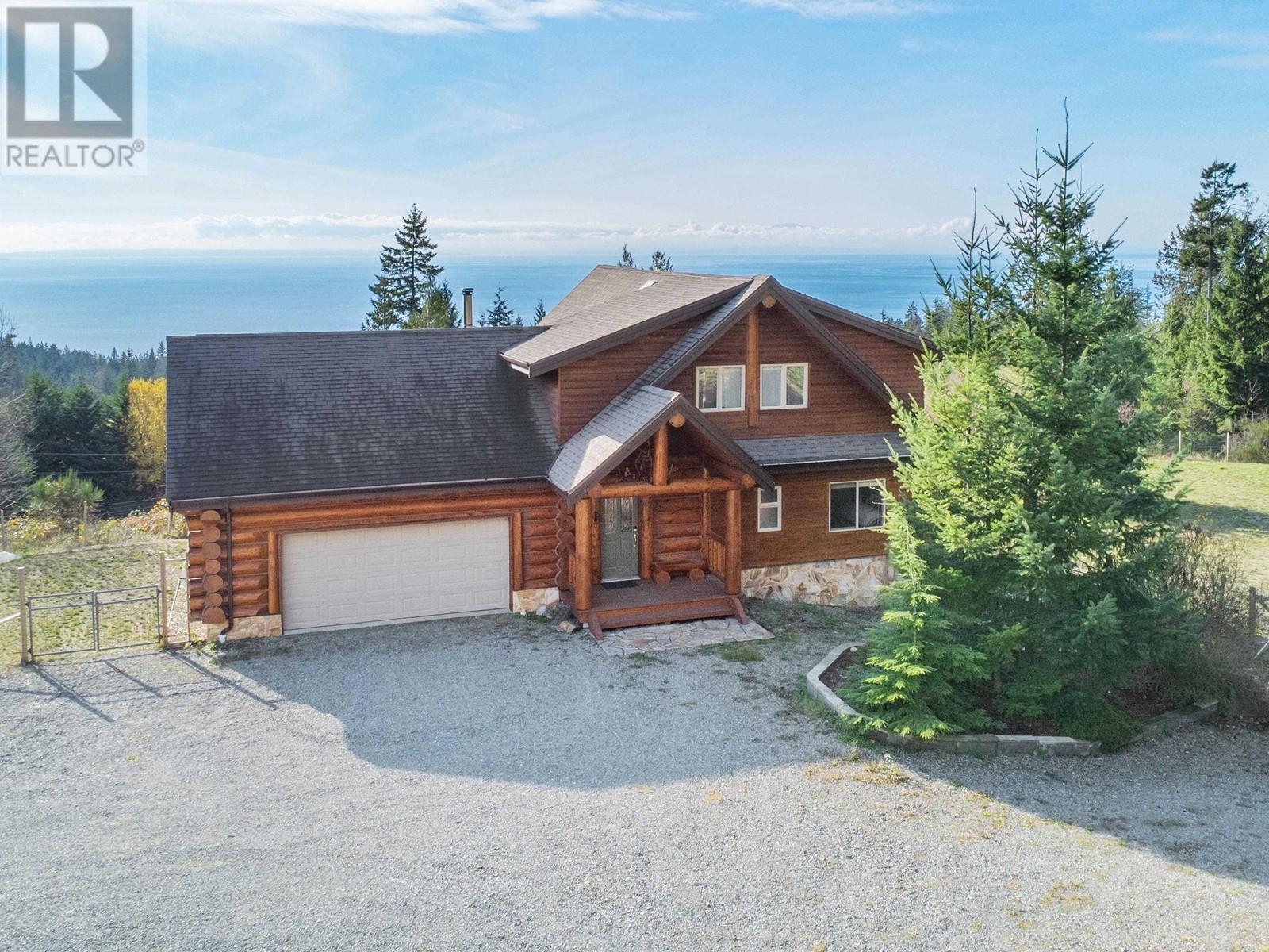 1041 FIRBURN ROAD, Roberts Creek