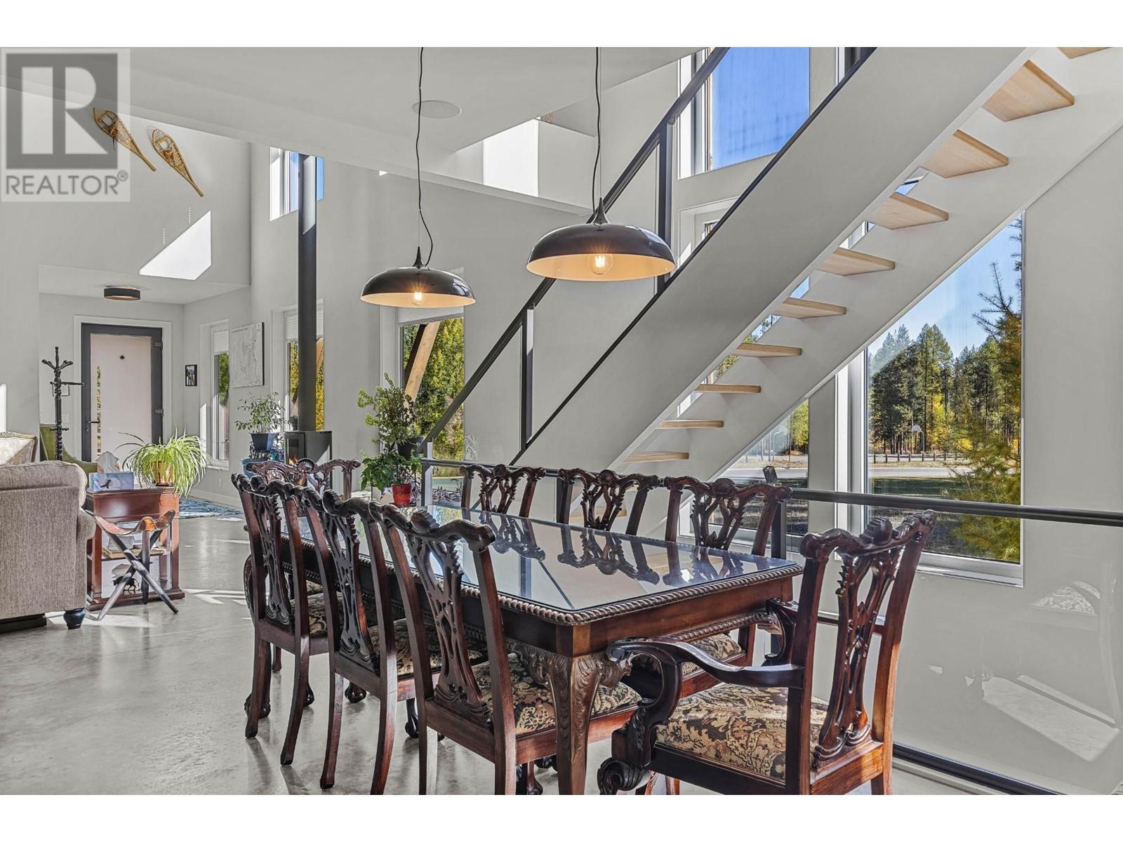 221 STEMWINDER Drive, Kimberley