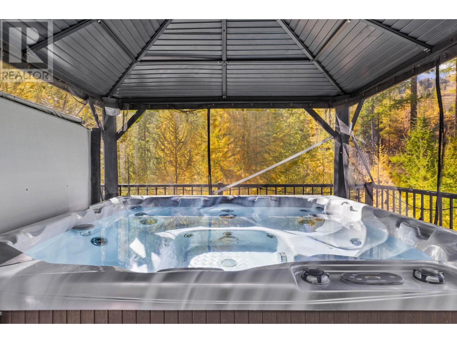 221 STEMWINDER Drive, Kimberley