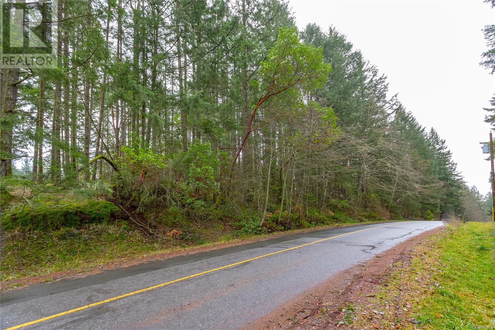  872 Walfred Road, Langford