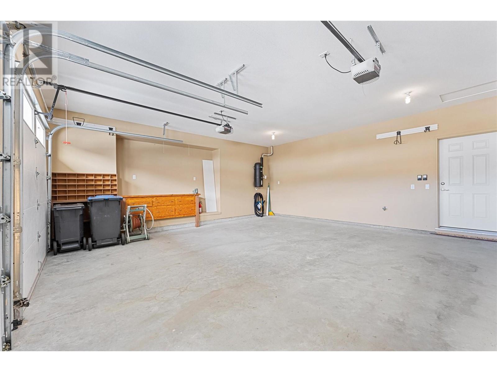 286 4035 Gellatly Road, West Kelowna