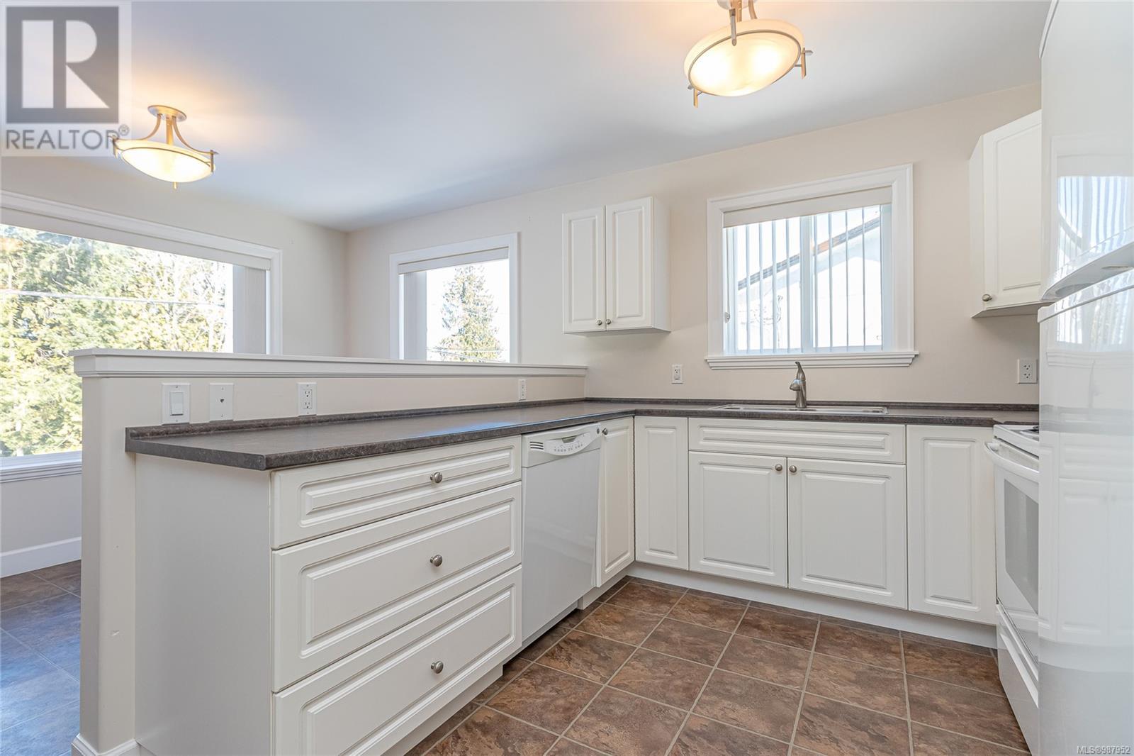 3772 South Oyster School Rd, Saltair