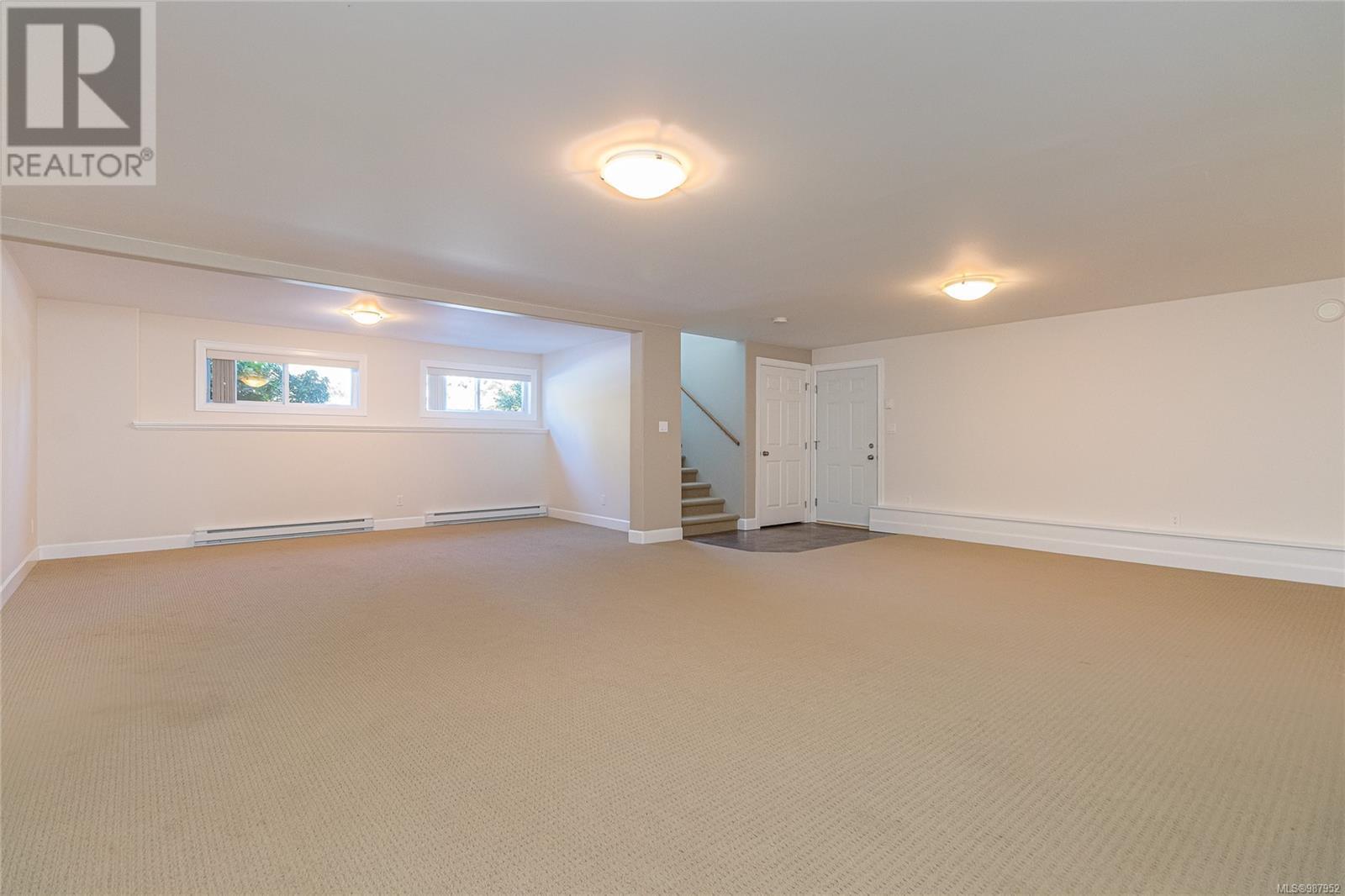 3772 South Oyster School Rd, Saltair