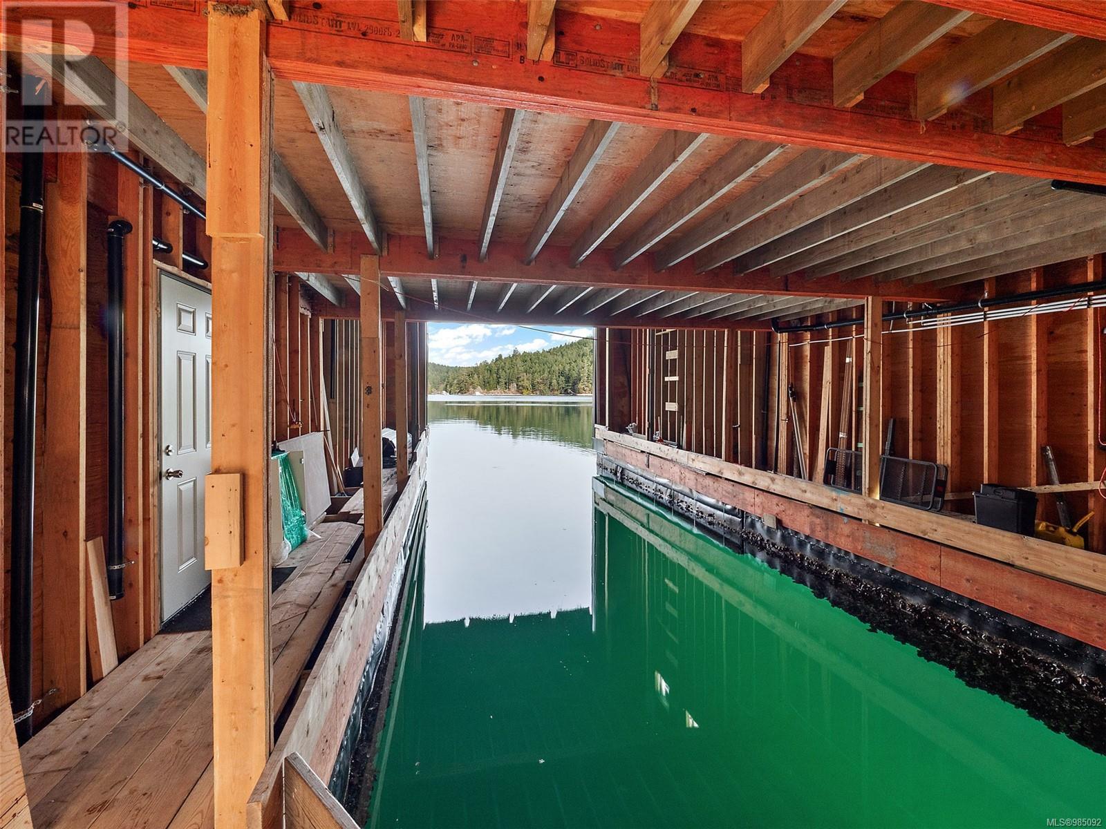 5000 GENOA BAY RD - 32