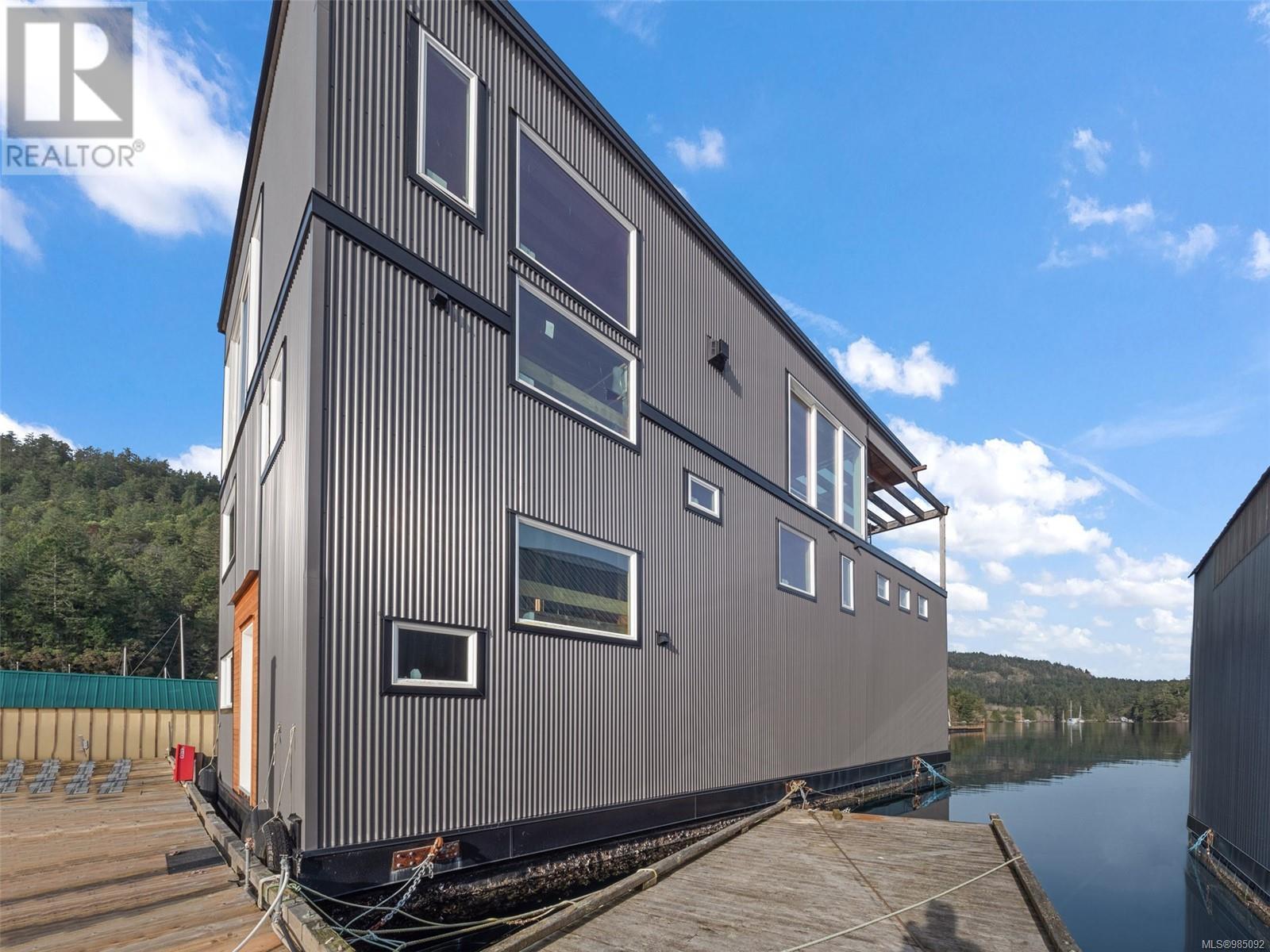 5000 GENOA BAY RD - 34