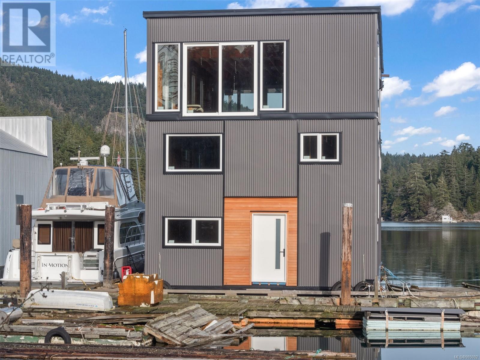 5000 GENOA BAY RD - 6