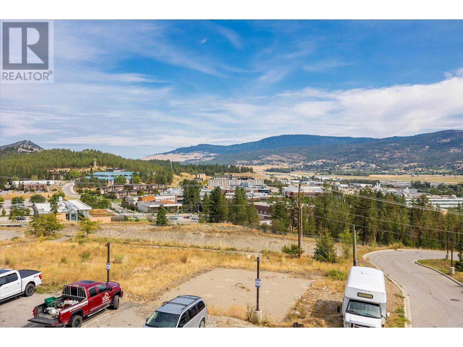 301 975 Academy Way, Kelowna