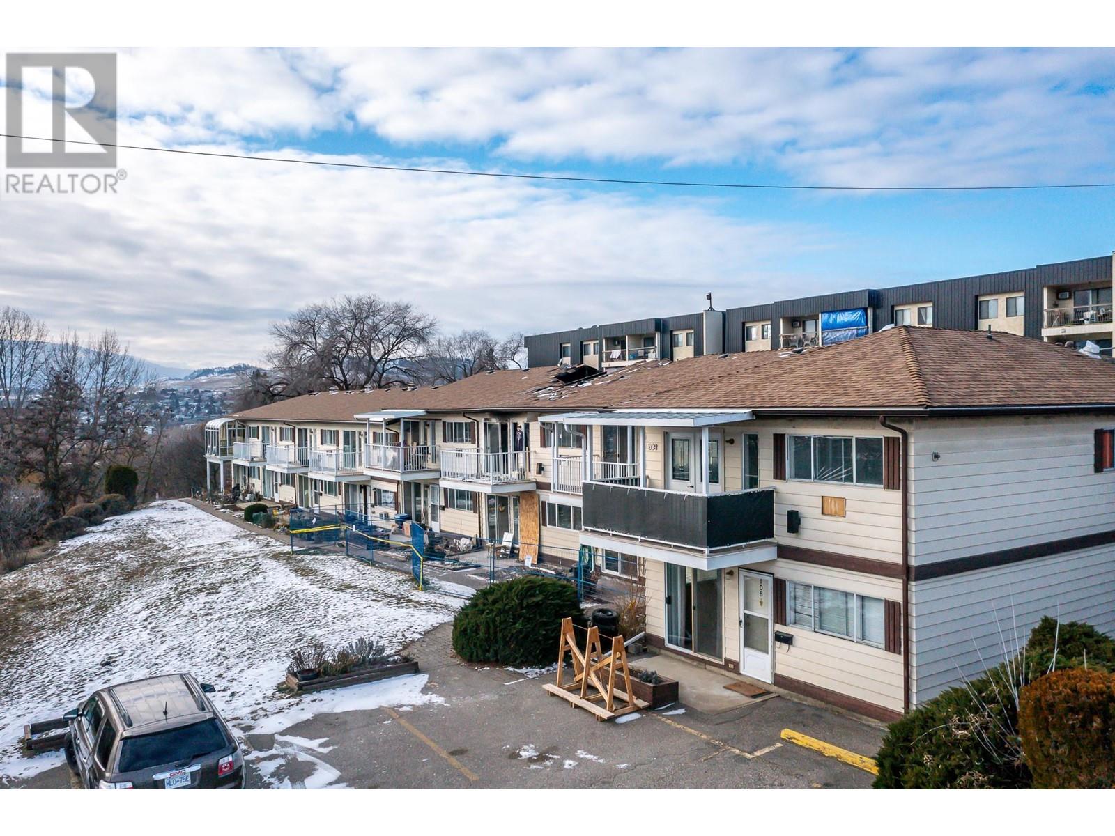 208 4004 34 Street, Vernon