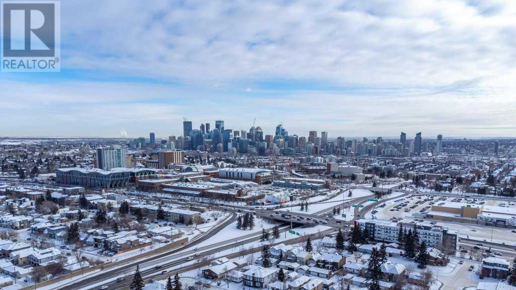 Single Family House Bungalow for Sale in   Avenue NW Capitol Hill Calgary 