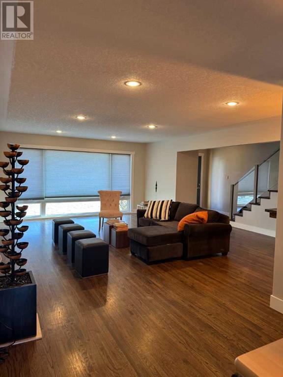 Single Family House 3 Level for Sale in  Waterloo Drive SW Wildwood Calgary 