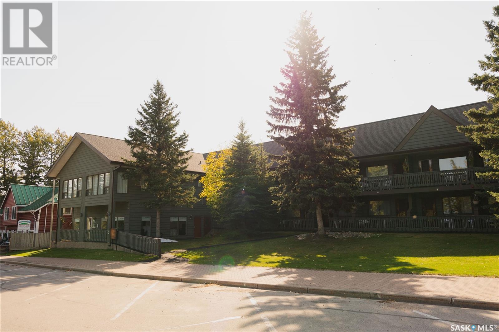 Photo 16 of 827 Lakeview Drive, Prince Albert National Park SK