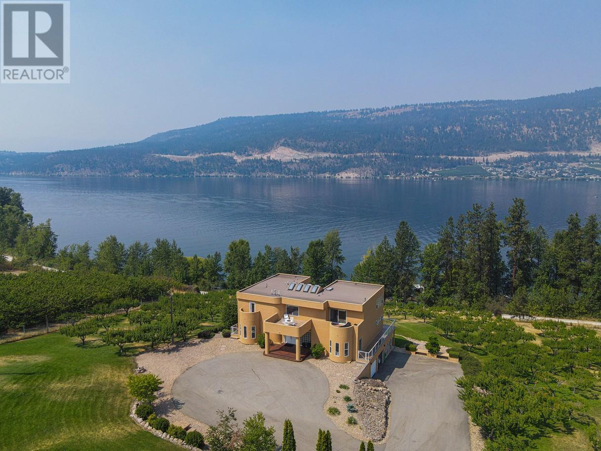 14752 Oyama Road, Lake Country