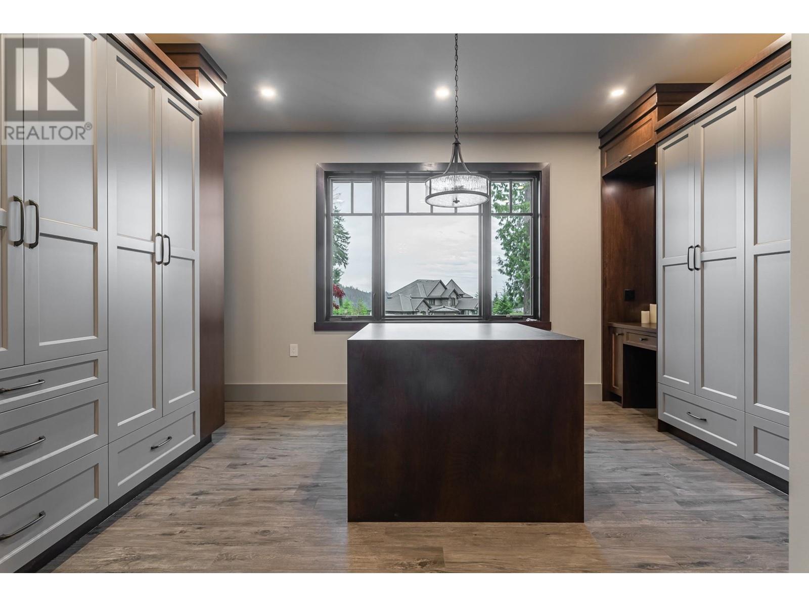 3299 BLACK BEAR WAY, Anmore real estate listing R2966666