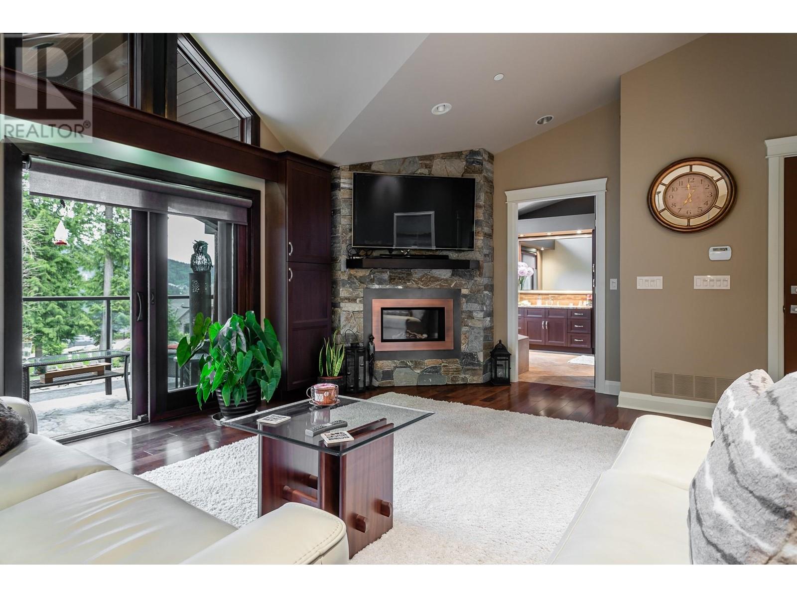 3299 BLACK BEAR WAY, Anmore real estate listing R2966666
