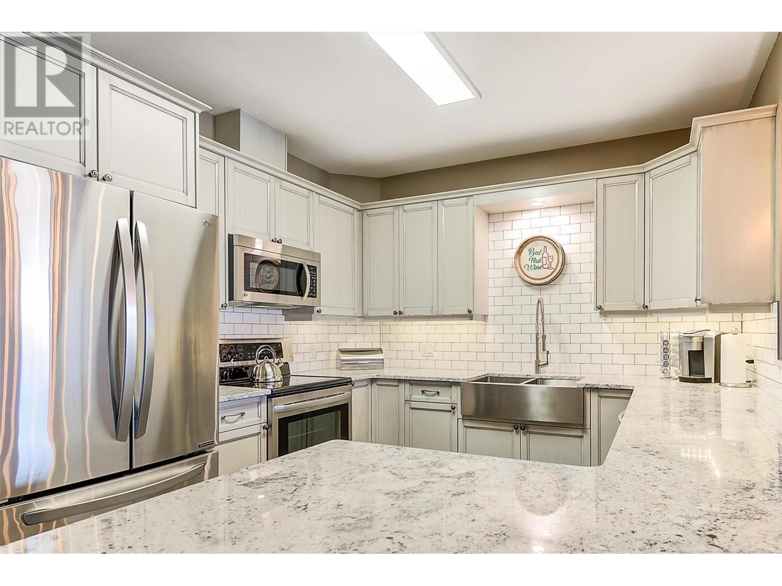 205 3570 Woodsdale Road, Lake Country