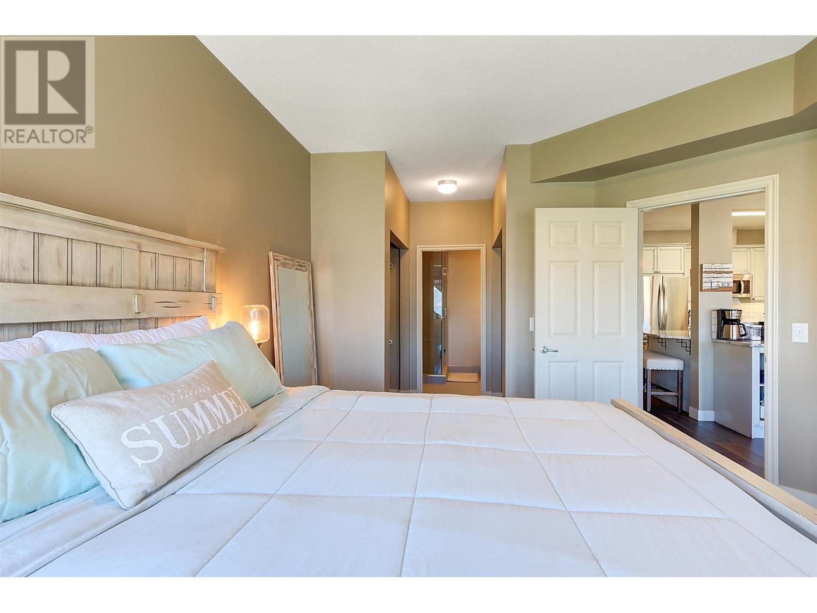 205 3570 Woodsdale Road, Lake Country