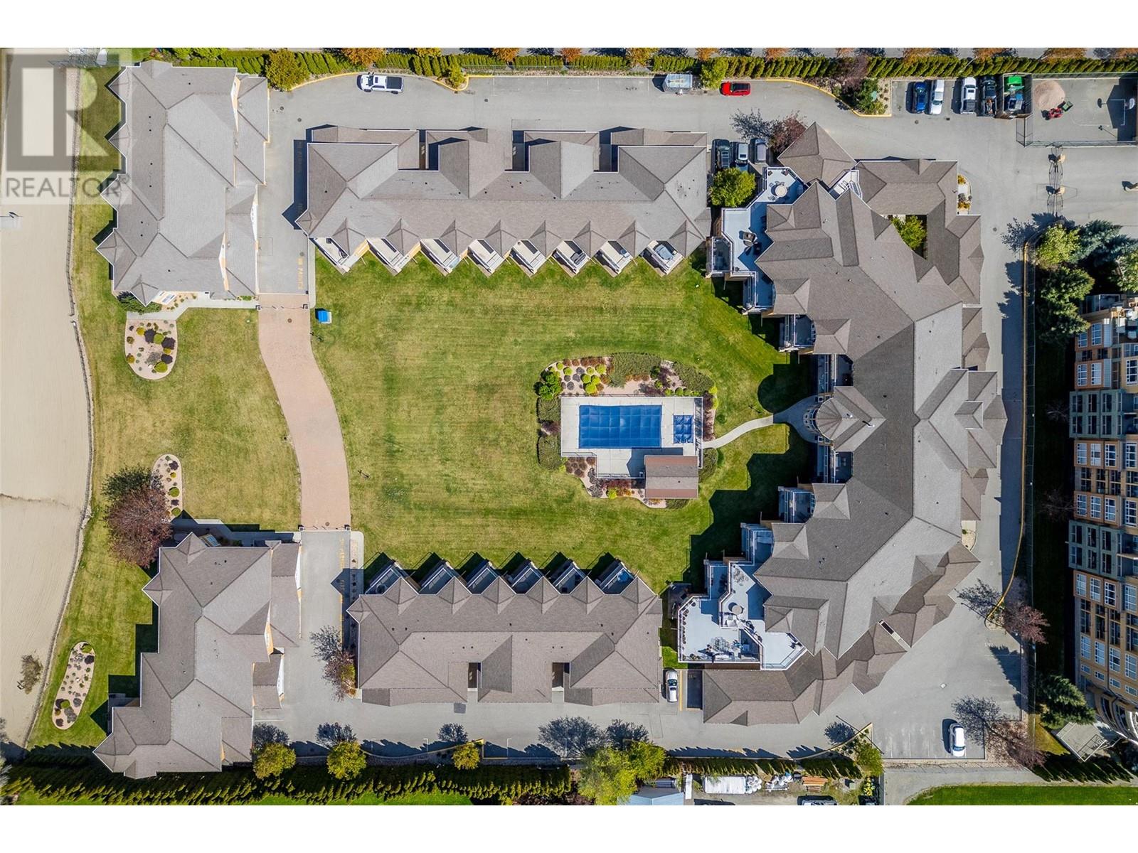 205 3570 Woodsdale Road, Lake Country