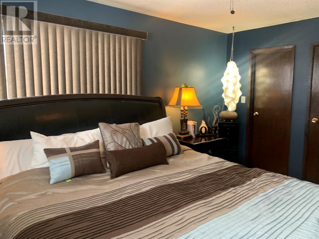 10016 102 Avenue, Lac La Biche