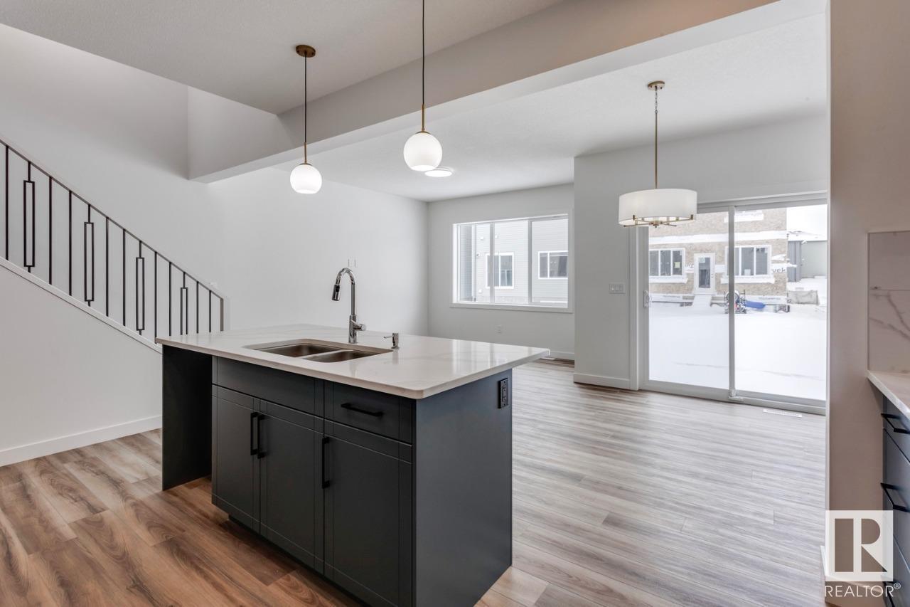 1219 14 AV NW, Edmonton